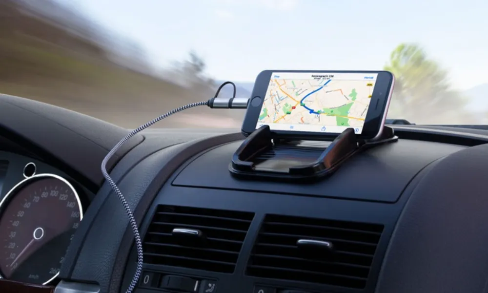 Le support de téléphone pour voiture