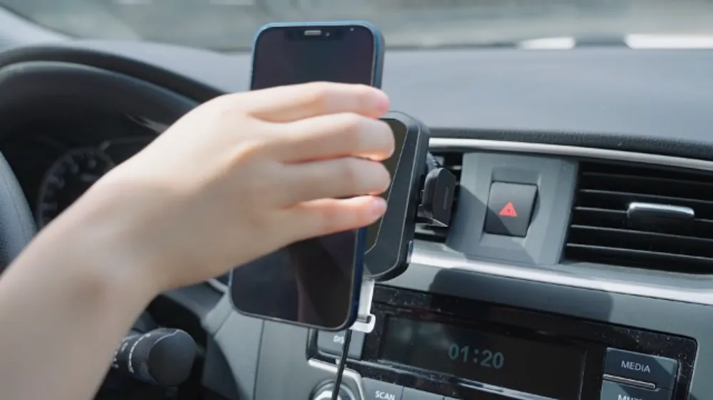 Les nouvelles tendances des supports de téléphone de voiture