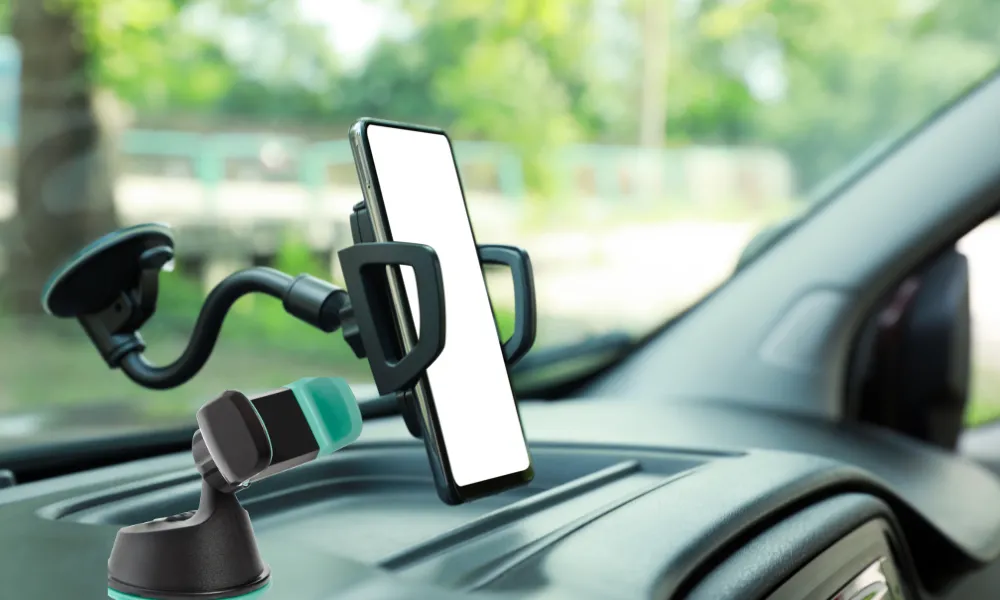 Comment choisir son support téléphone voiture ?